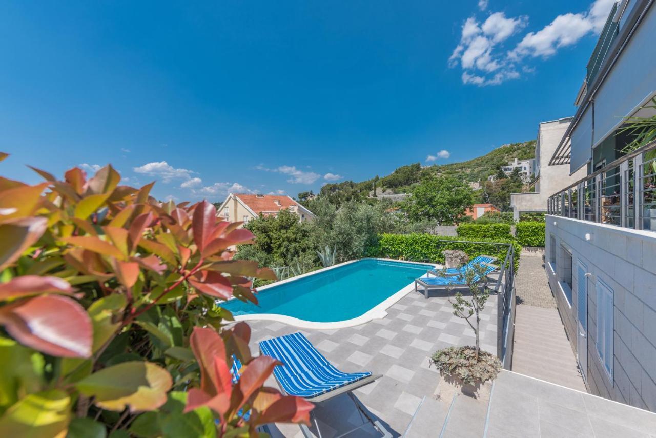Villa Steffi Baška Voda Εξωτερικό φωτογραφία